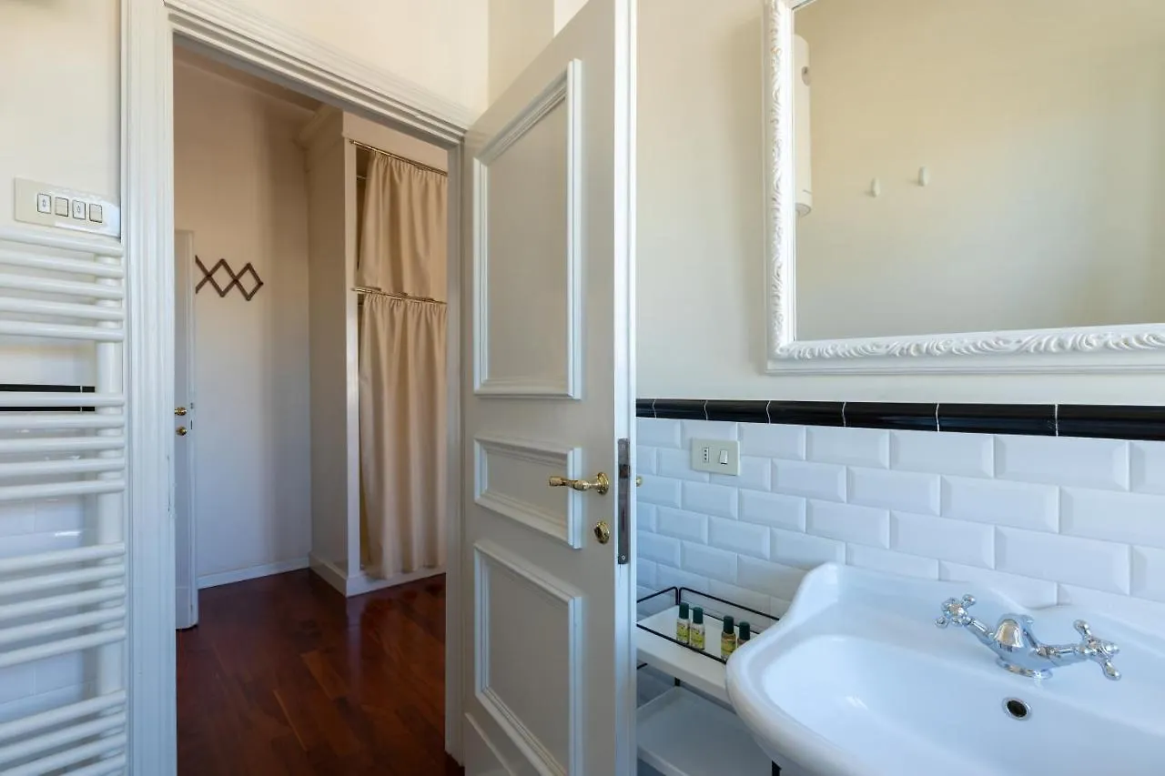 피렌체 Damasco Penthouse With Terrace Near The Duomo 아파트